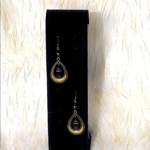 Black Gold Beads Dangling Fish Hook